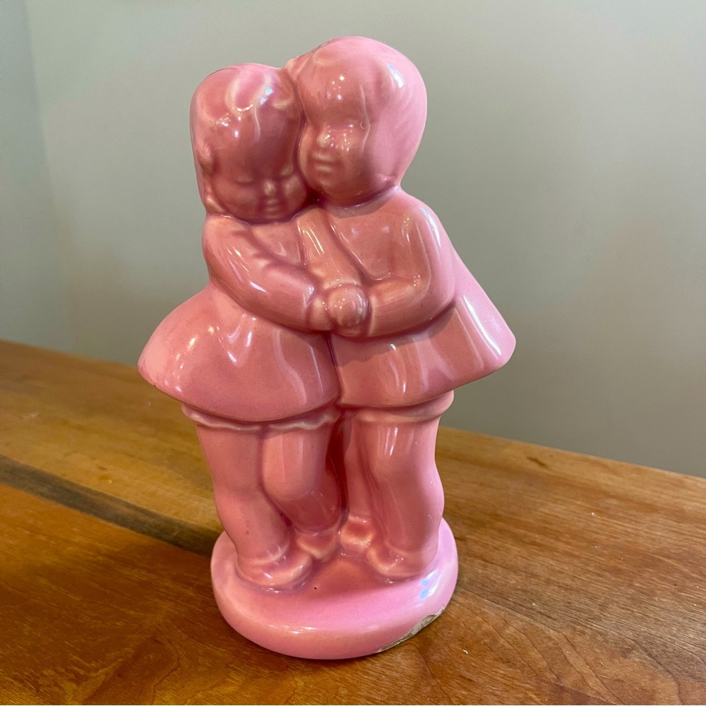 Vintage Cameron Clay Pink Ceramic 7" Vase Planter Boy Girl Hugging Retro Kitsch